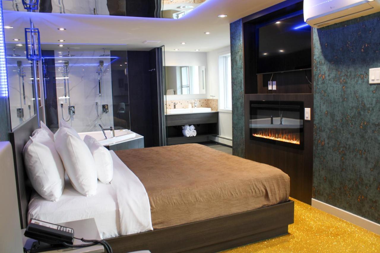 Olux Hotel-Motel-Suites Laval Exteriör bild